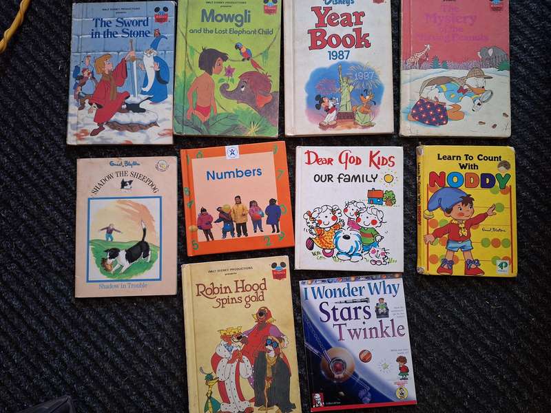 10 x English Kids books