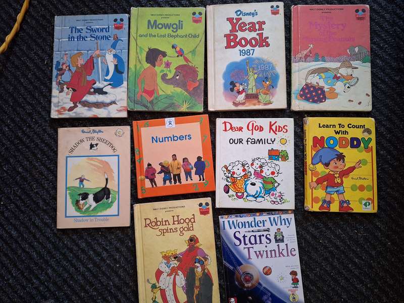 10 x English Kids books