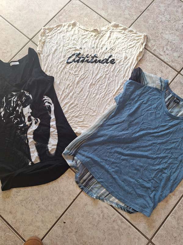 3 x Ladies Tops combo Size Large