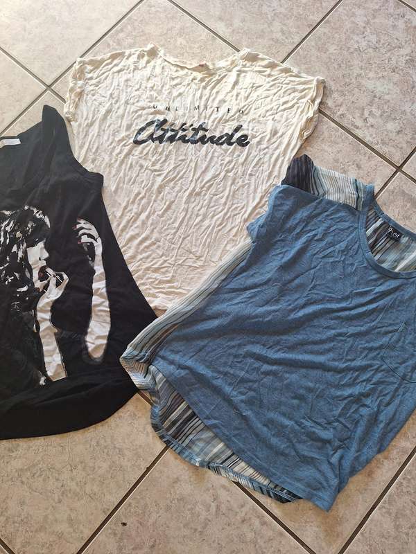 3 x Ladies Tops combo Size Large