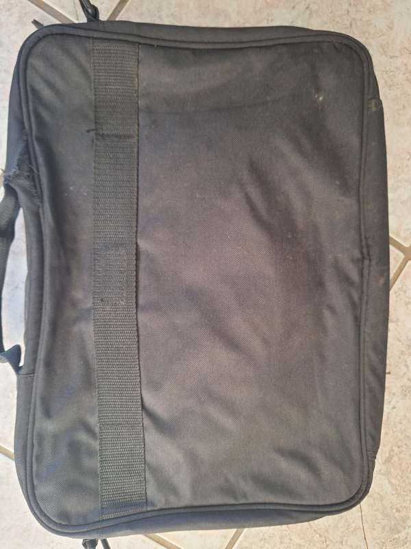 Laptop bag