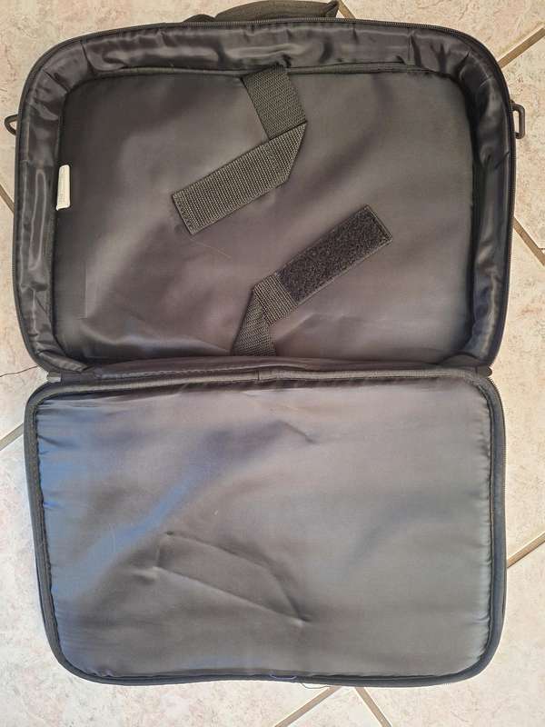 Laptop bag