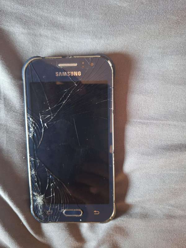 Samsung Galaxy J1 Ace Neo