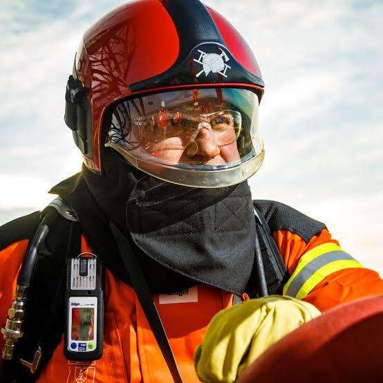 Dräger HPS 7000 Firefighter Helmet