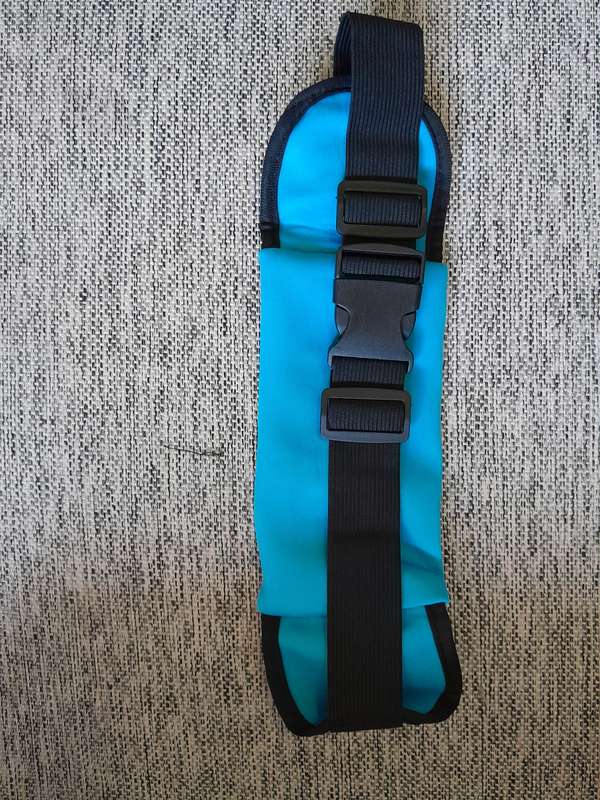SPORTS MOONBAG