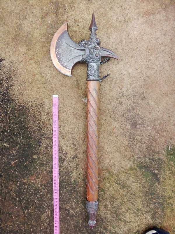 Dragon Axe