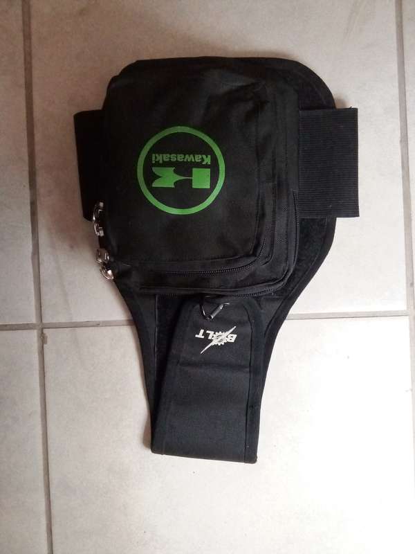 Kawasaki leg bag