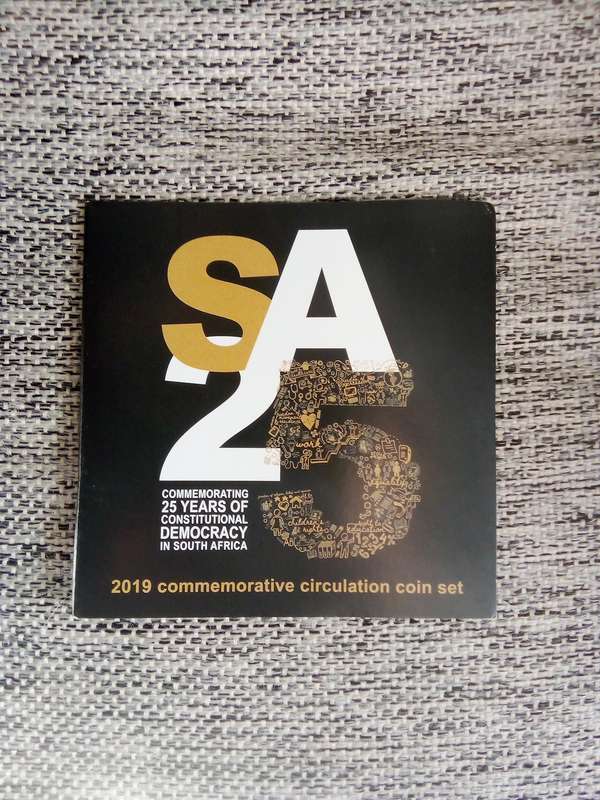 2019 commemorative circulation coin set