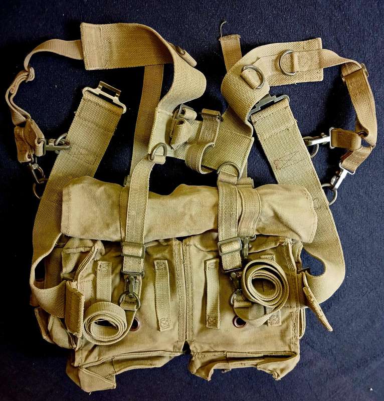 Vintage Original Pattern 70 SADF Kidney Webbing South African Military Field