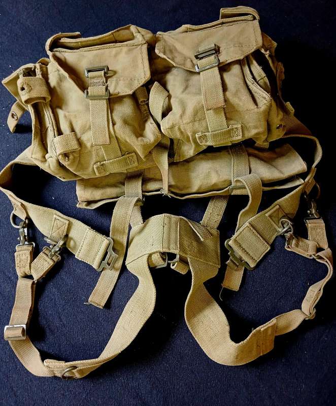 Vintage Original Pattern 70 SADF Kidney Webbing South African Military Field