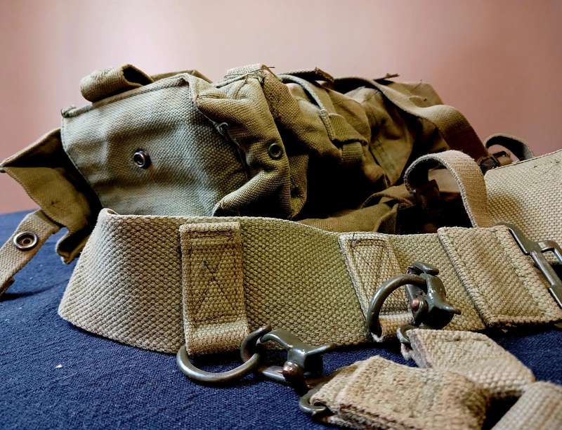 Vintage Original Pattern 70 SADF Kidney Webbing South African Military Field