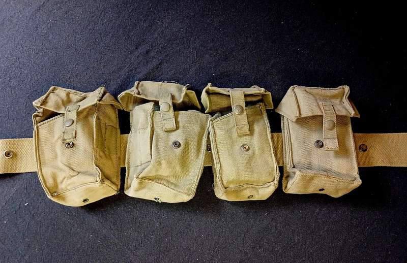 SADF Kidney, ammo and R1 ammo pouches on webbing belt