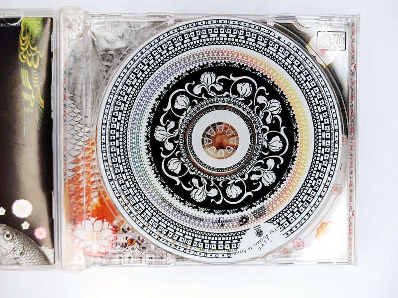 Live - Distance to here CD