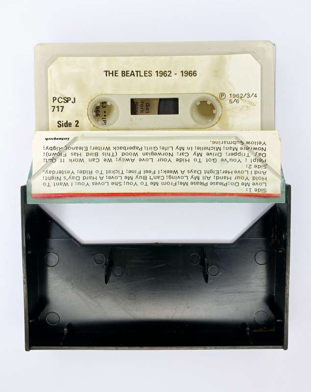 The Beatles Red Album 19621966 Cassette