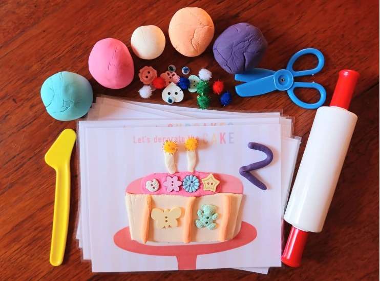 Dough Playing Activity Cards set in Container