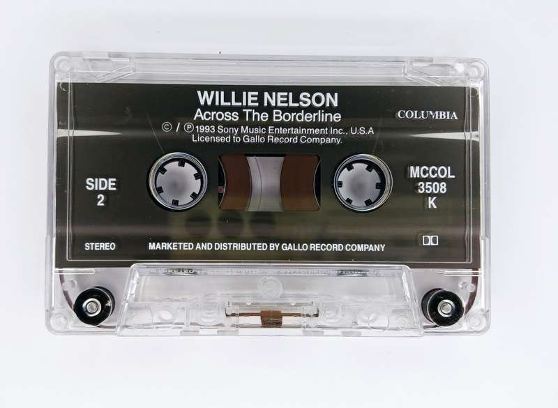 Willie Nelson - Across the Borderline Cassette