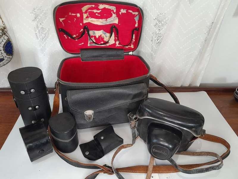 EXAKTA Camera with Accessories including 600mm ENNA Lense