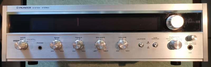 RARE Vintage Pioneer ES-2000/M Amplifier - WORKING