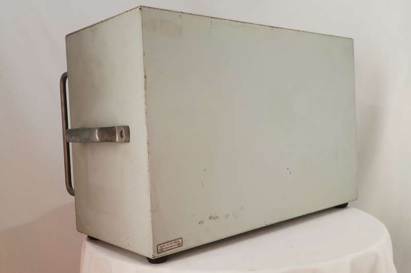 Vintage Radiometer Copenhagen FM-AM Signal Generator 960-A2-8 (973-050)