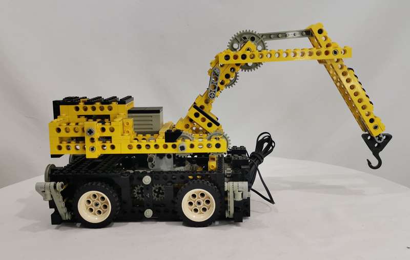 RARE Vintage LEGO Technic 8094 Control Center  Assembled Crane, With Controller