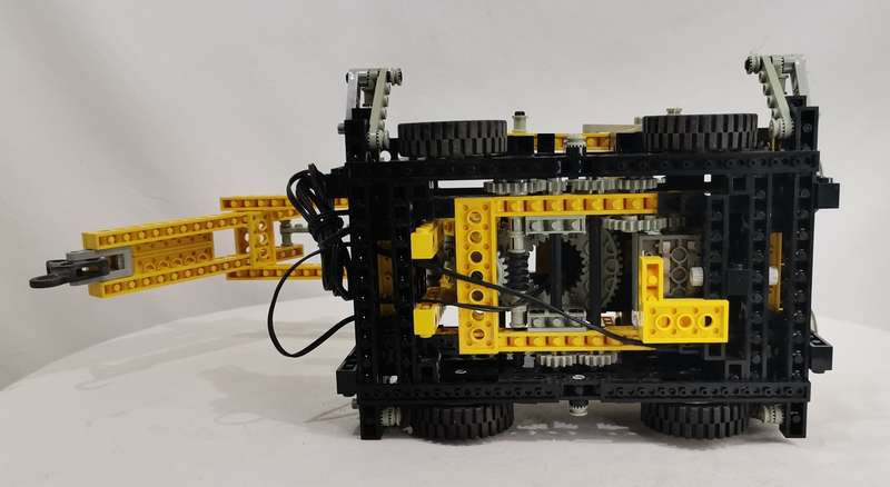 RARE Vintage LEGO Technic 8094 Control Center  Assembled Crane, With Controller