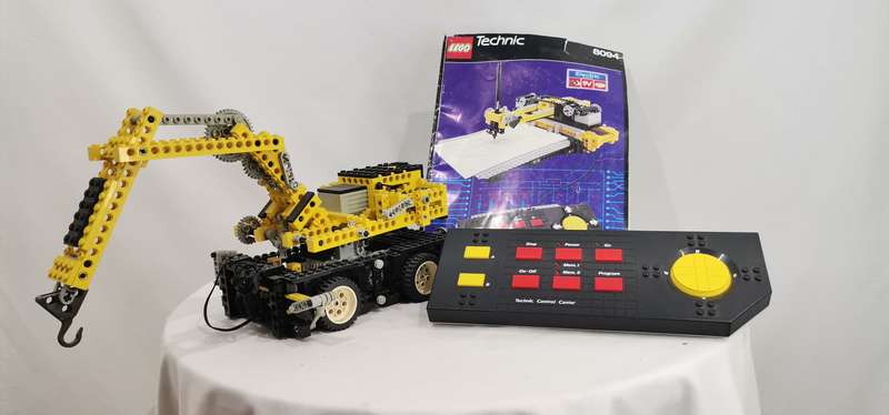 RARE Vintage LEGO Technic 8094 Control Center  Assembled Crane, With Controller