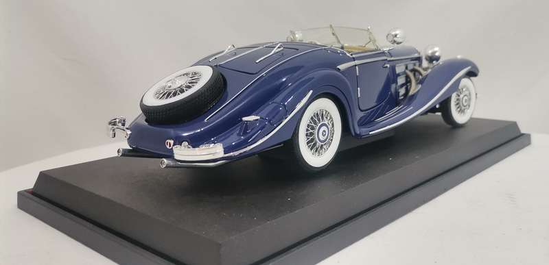 Maisto Premier Edition Mercedes-Benz 500K Special Roadster  Perfect Condition, Boxed
