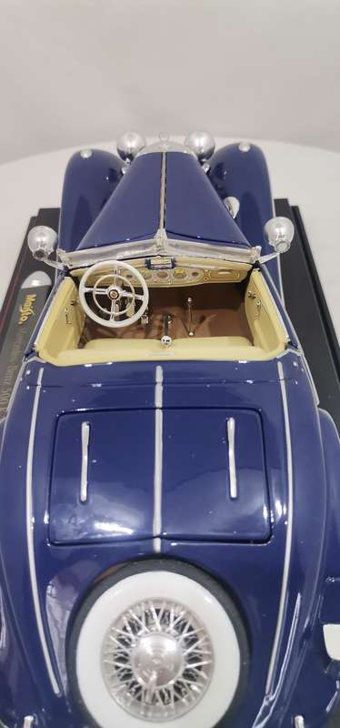 Maisto Premier Edition Mercedes-Benz 500K Special Roadster  Perfect Condition, Boxed