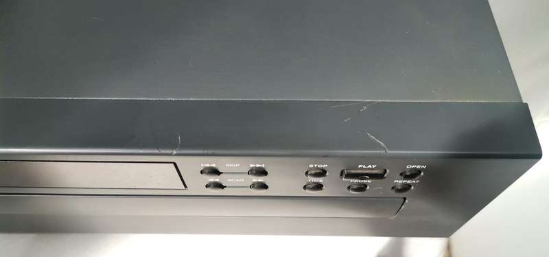 NAD 523 - Multi Disc CD Player with Remote Control & User Manual