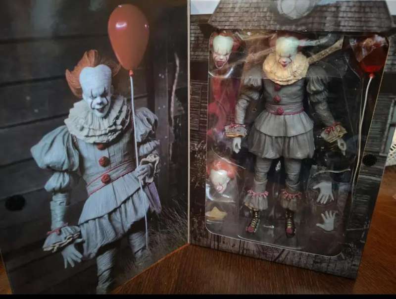 IT Pennywise Clown Figurine
