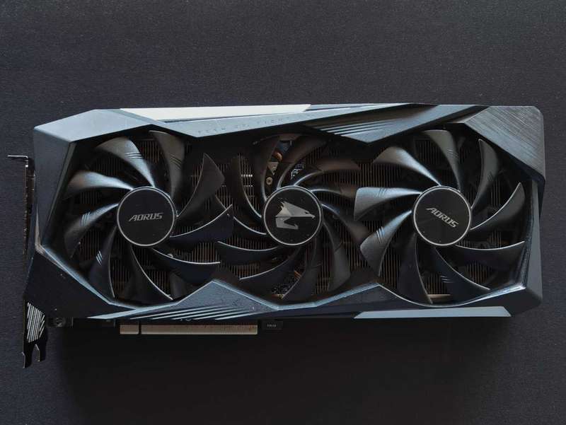 NVIDIA RTX 3070 8GB - GIGABYTE AORUS