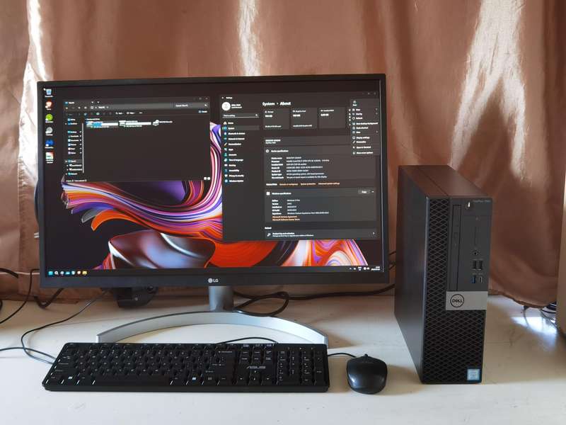 DELL OPTIPLEX 7060 SFF - Intel i7 8700
