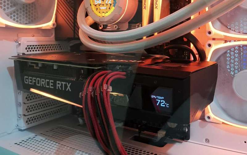 NVIDIA RTX 3070 8GB - GIGABYTE AORUS