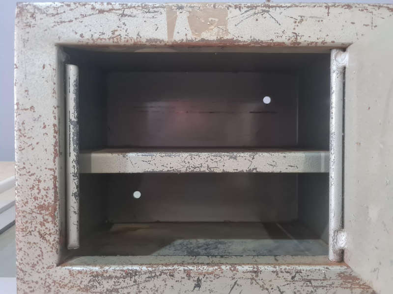 Small Vault