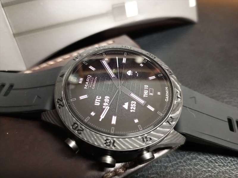Garmin Marq Commander Gen 2 Carbon Fibre smart gps watch