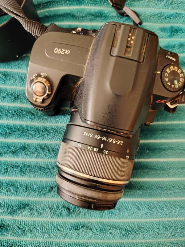 Sony Alpha A-290 DSLR