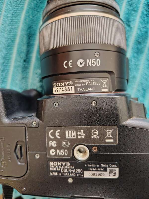 Sony Alpha A-290 DSLR