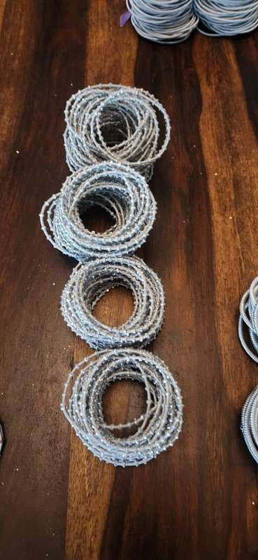 VENDA BANGLES