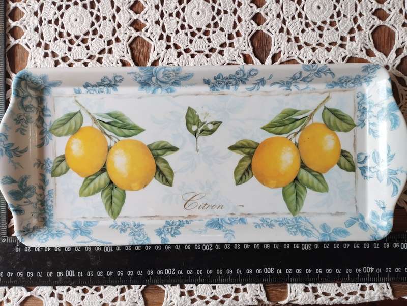 Sandwich tray