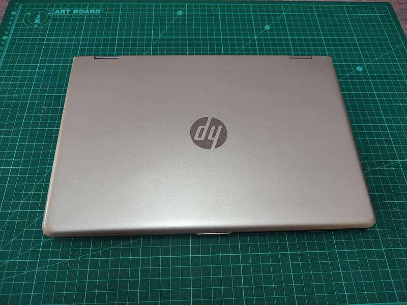 HP Pavillion i7 7th gen 8GB RAM 1TB Touchscreen laptop