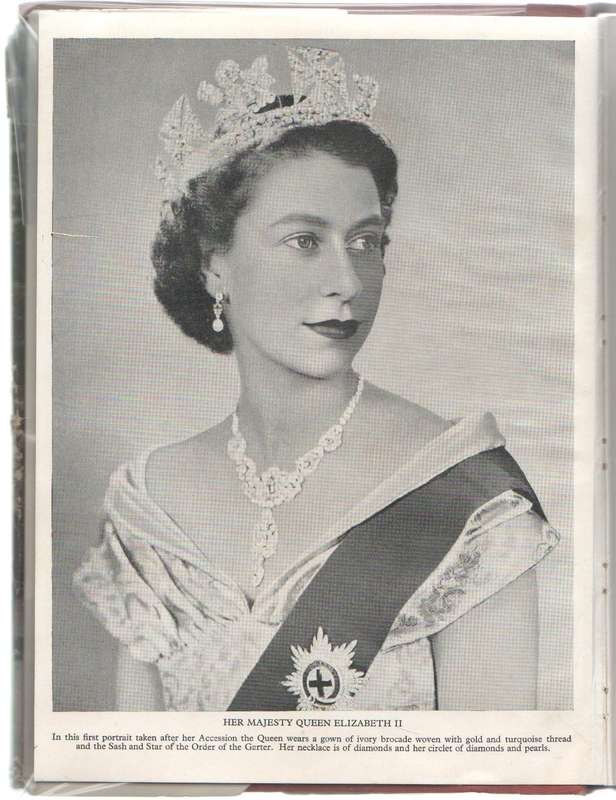 ROYAL FAMILY PICTURE ANNUAL  VOLUME ONE - SARAH LANGTON  (OLD)