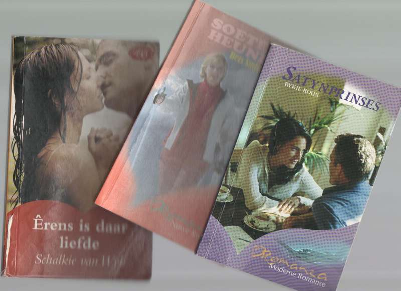 DRIE ROMANZA BOEKE, VERSKEIE TITELS DEUR RYKIE ROUX, BETS SMITH & SCHALKIE VAN WYK
