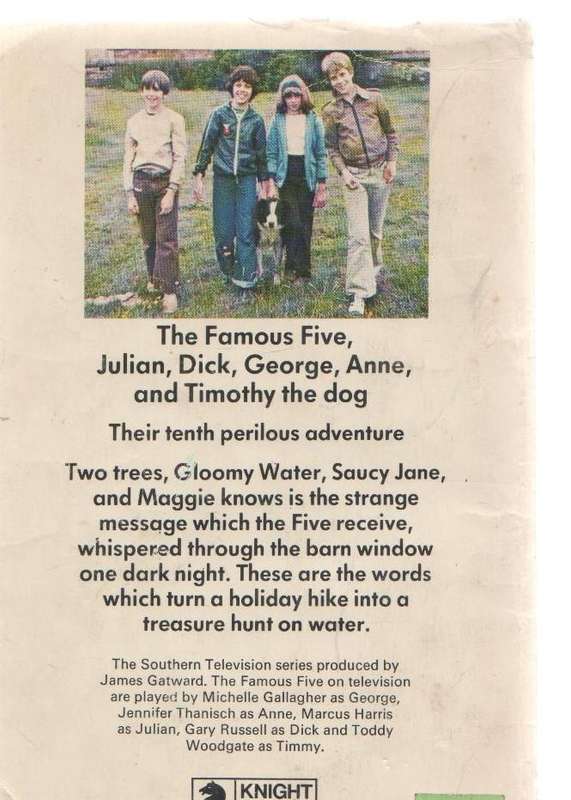 THE FAMOUS FIVE ON A HIKE TOGETHER - ENID BLYTON (1978)