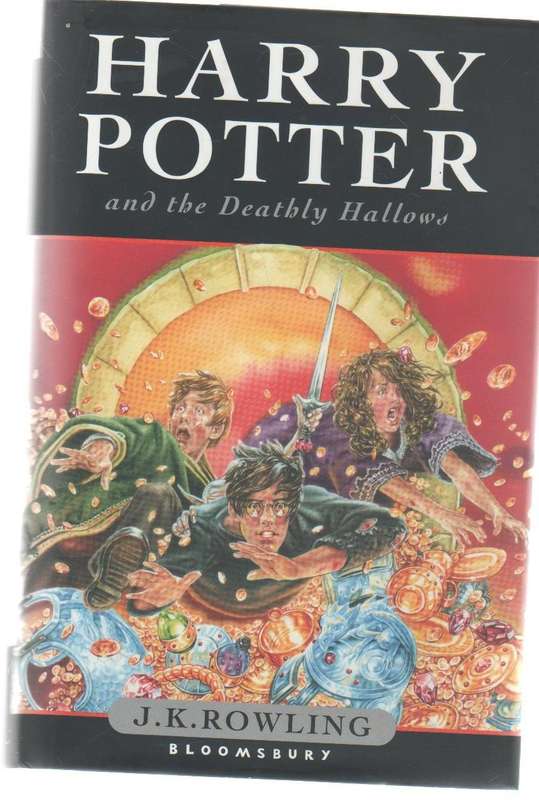 HARRY POTTER AND THE DEATHLY HALLOWS - J K ROWLING (1 ST PUBLISHED 2007)