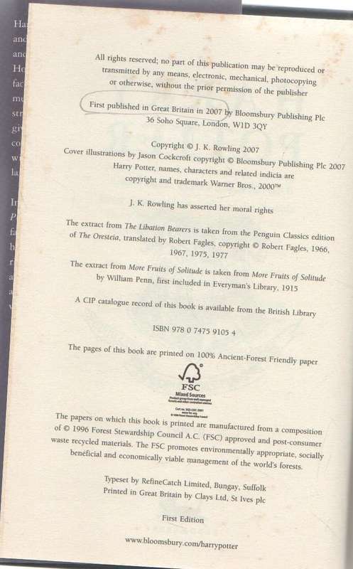 HARRY POTTER AND THE DEATHLY HALLOWS - J K ROWLING (1 ST PUBLISHED 2007)