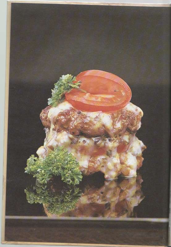 THE BURGER BOOK - NORMA MILLER (1979)