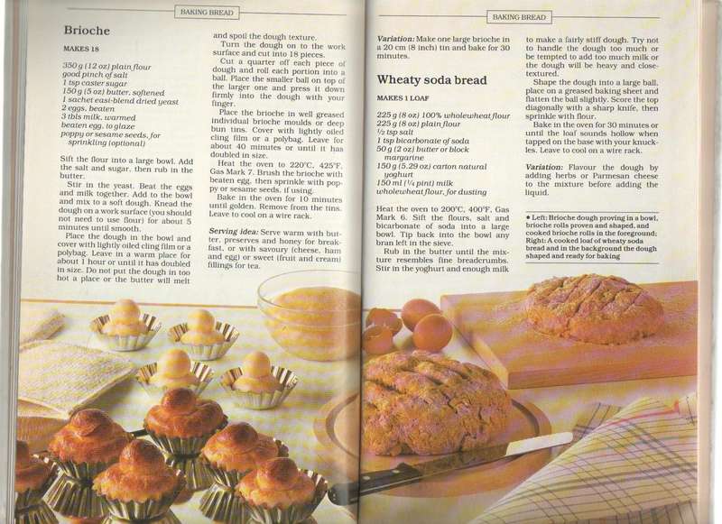 BREAD COOKERY RECIPES AND IDEAS USING BREAD - KATE MOSELEY (1 ST PUBLISHED 1986 BY CHECKERS)