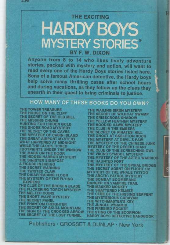 THE HARDY BOYS, THE HAUNTED FORT, 44 - FRANKLIN W DIXON (