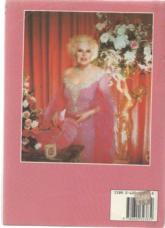 THE ROMANCE OF FOOD - BARBARA CARTLAND (1 ST PUBLISHED 1984)