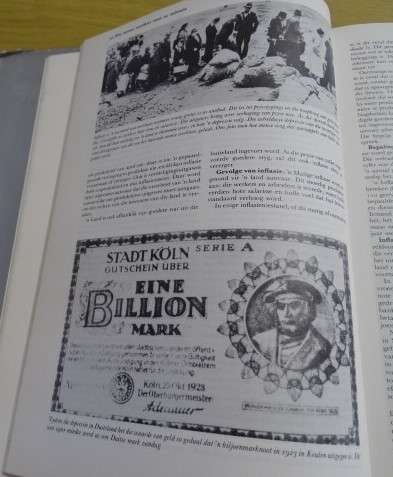 VOLLEDIGE STEL VAN 12 HARDEBANDBOEKE: NUWE AFRIKAANSE KINDERENSIKLOPEDIE